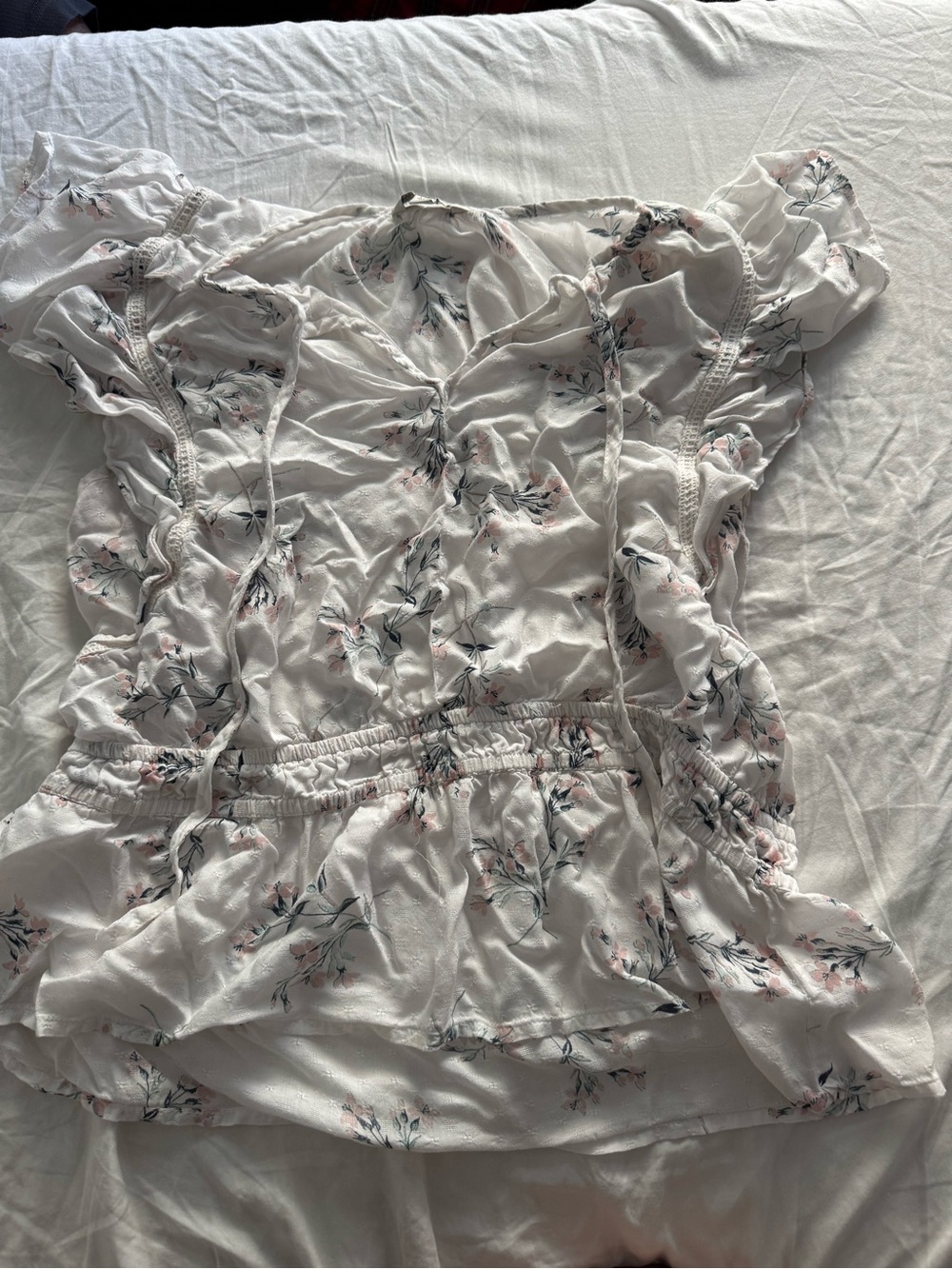 Lucky Brand White Floral Ruffle Peasant Blouse